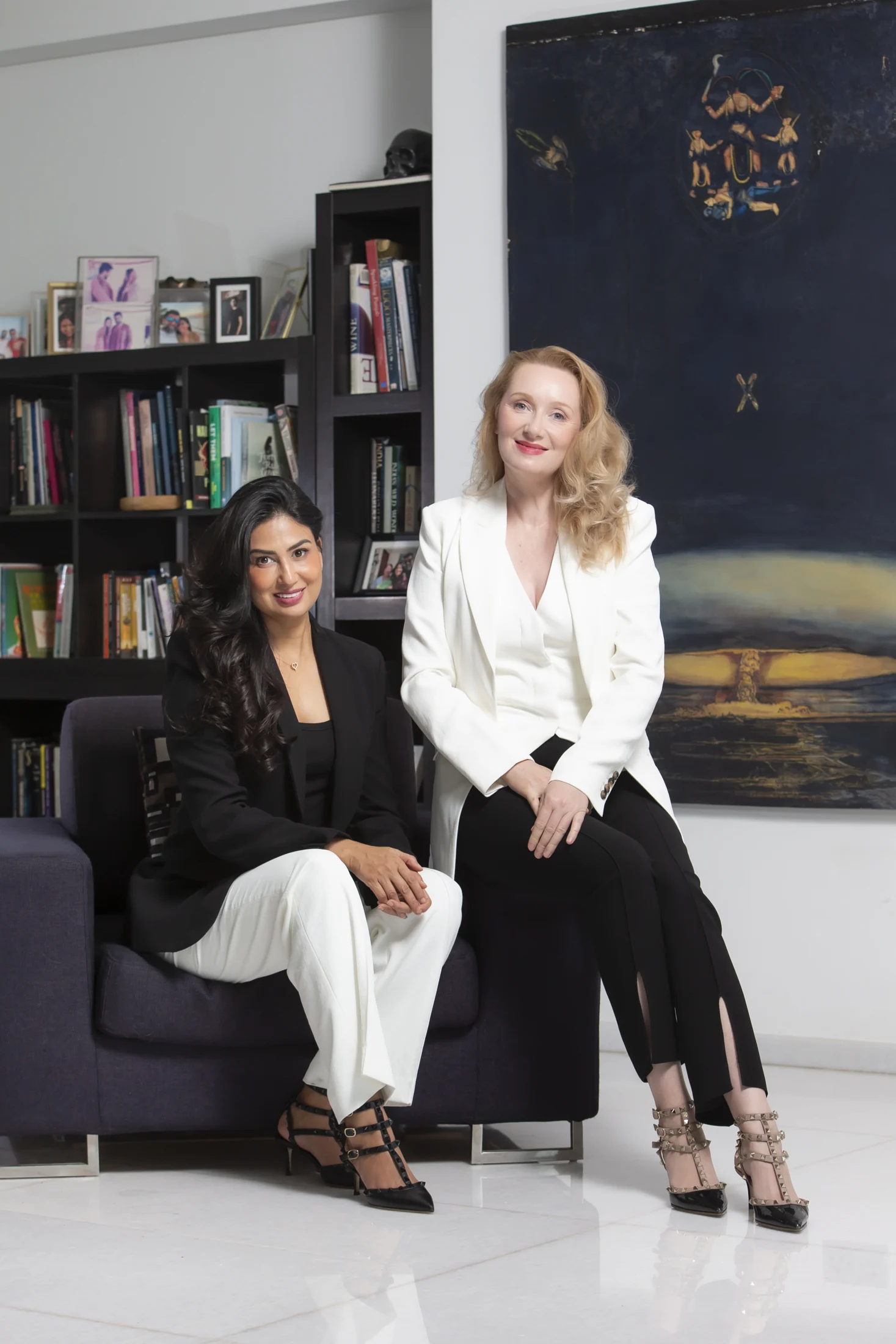 Uma and Tatiana seated together