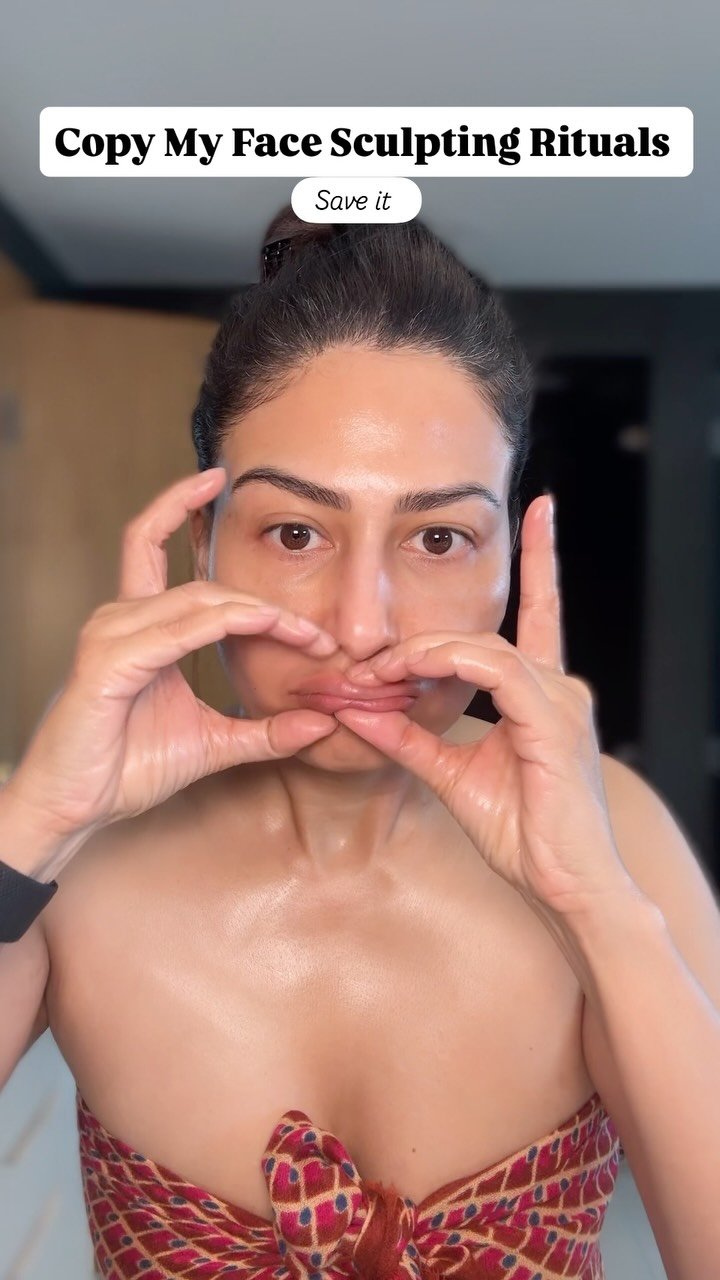 Face Massage first, followed by gentle Face Yoga stretches. This is my daily facial sculpting ritual—a few intentional m